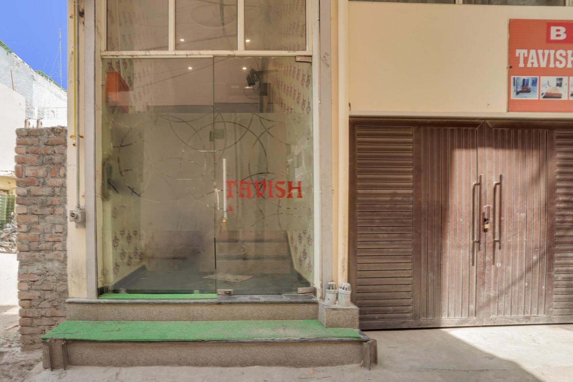 Hotel O Tavish Inn Yeni Delhi Dış mekan fotoğraf